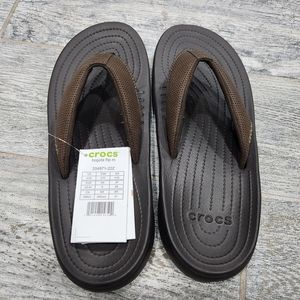 Crocs Bogota 204971 Mens Flip Flop Espresso Brown 10M Leather Strap Thong Sandal